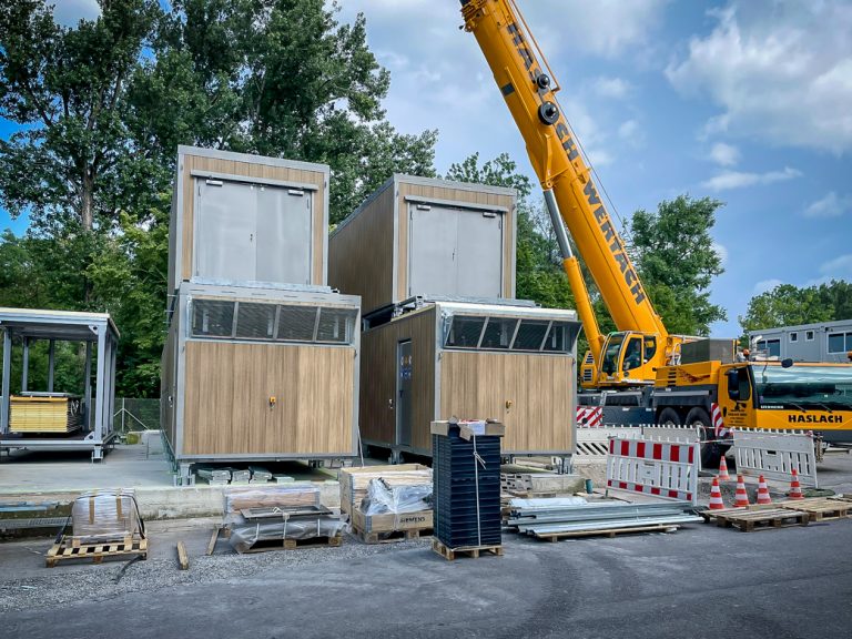 Aufstellung eines SDS-Trockners inklusive Vortrockner (Bandtrockner)